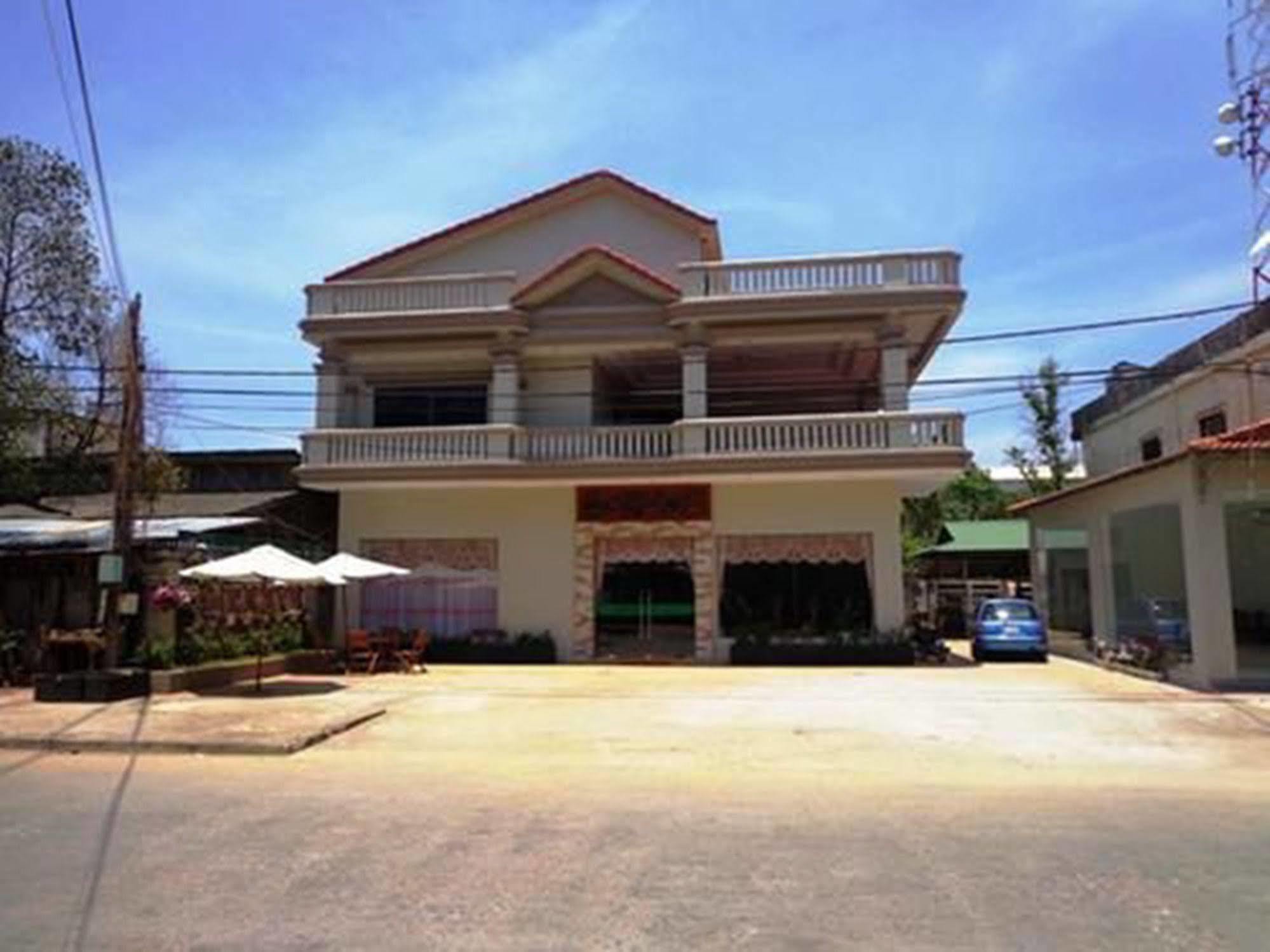 Borey Bokor Guesthouse Kampot Exterior foto